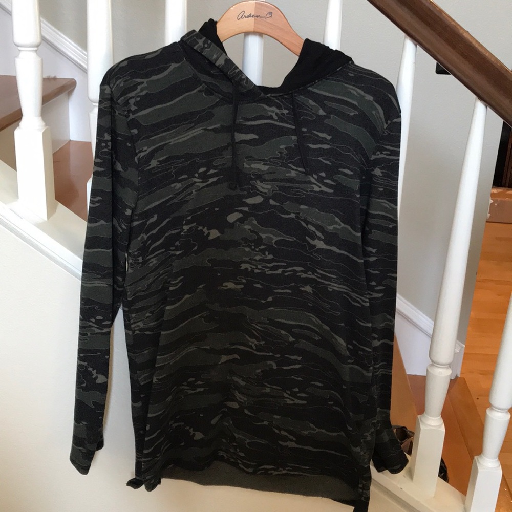 PACSUN Dark Camo Pullover